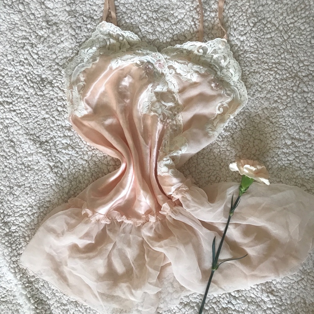 Vintage embroidered Sara Beth lingerie dress